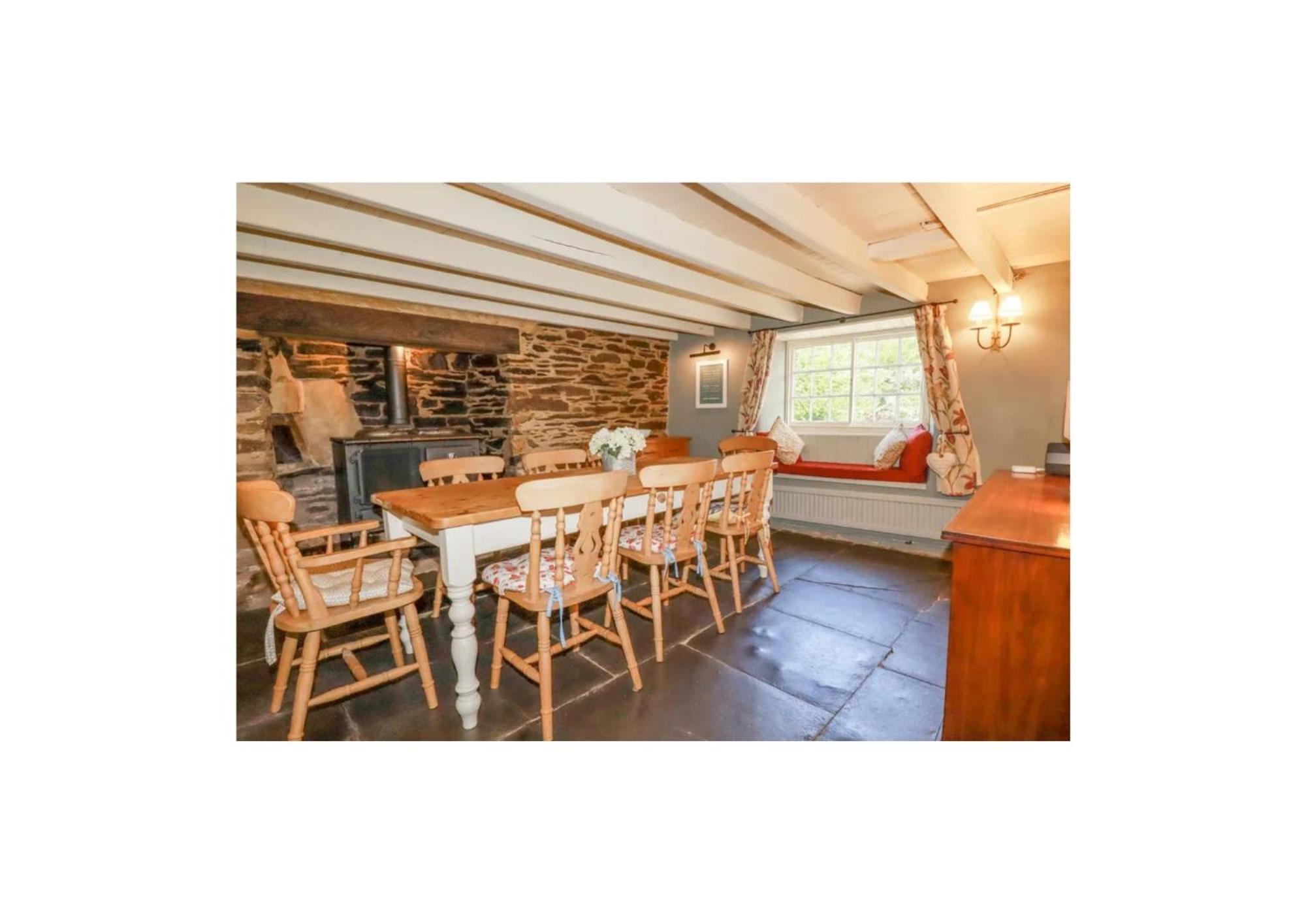 Meadowside Cottage, Characterful Grade 2 Listed Cottage Near To Wadebridge And Padstow Εξωτερικό φωτογραφία